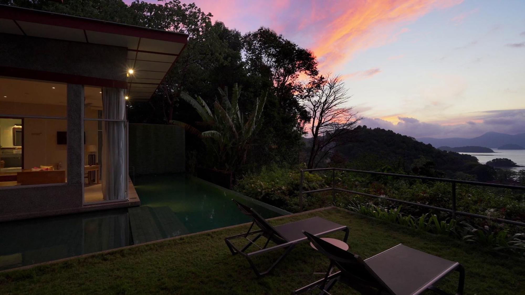 Ambong Pool Villas - Private Pool Pantai Cenang  Buitenkant foto