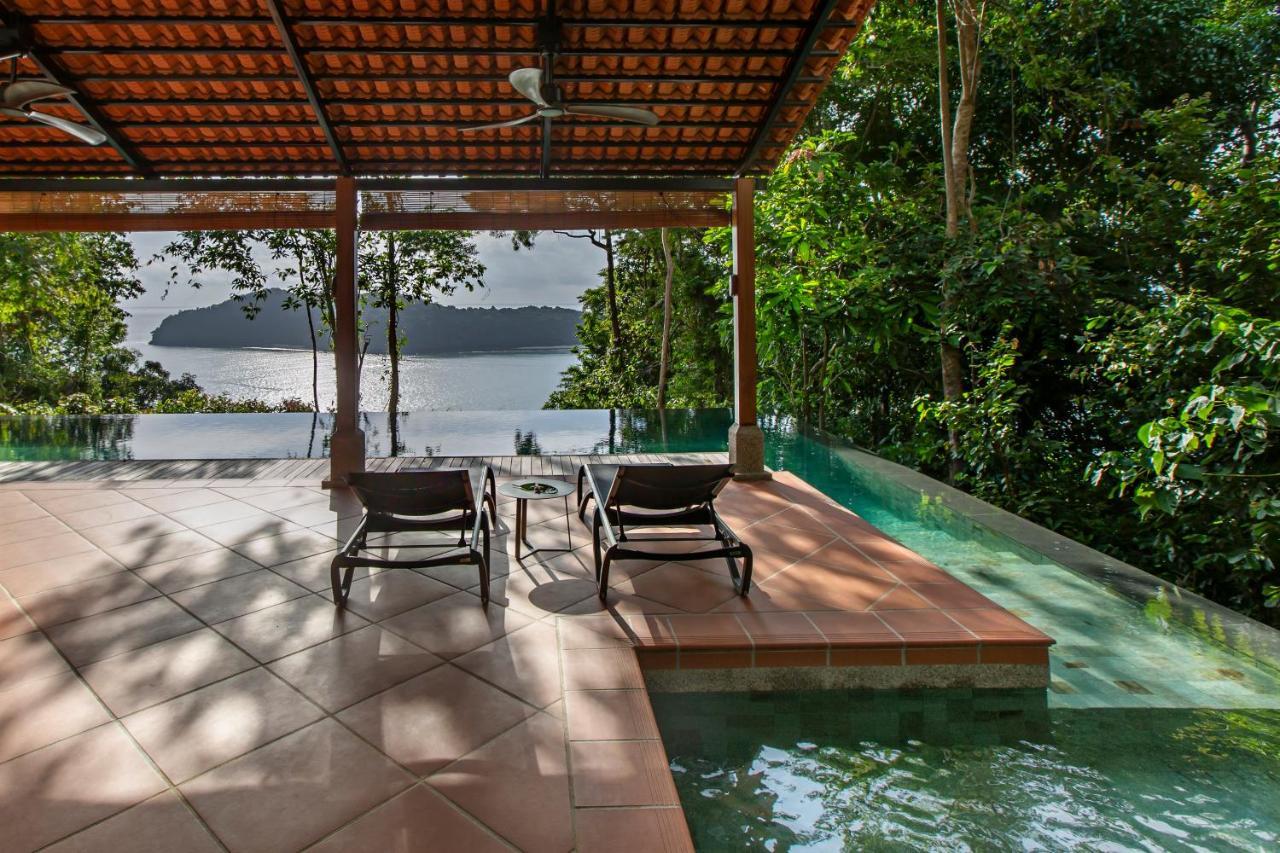 Ambong Pool Villas - Private Pool Pantai Cenang  Buitenkant foto